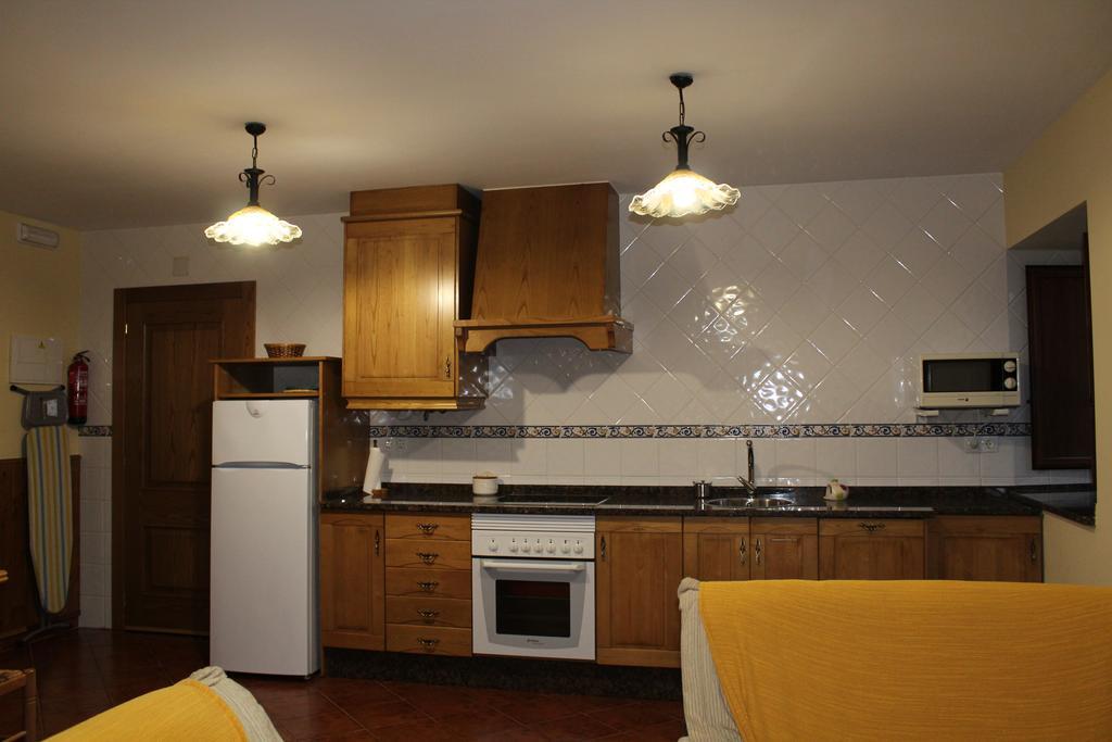 Apartamentos Casa Cerolleiro Castropol Eksteriør billede