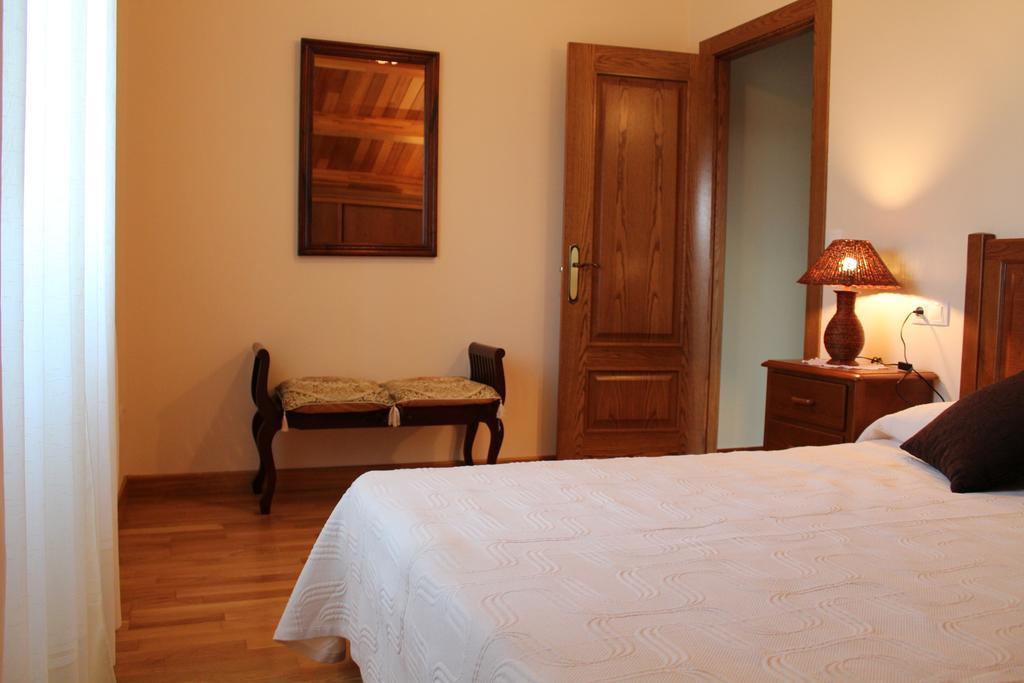 Apartamentos Casa Cerolleiro Castropol Eksteriør billede