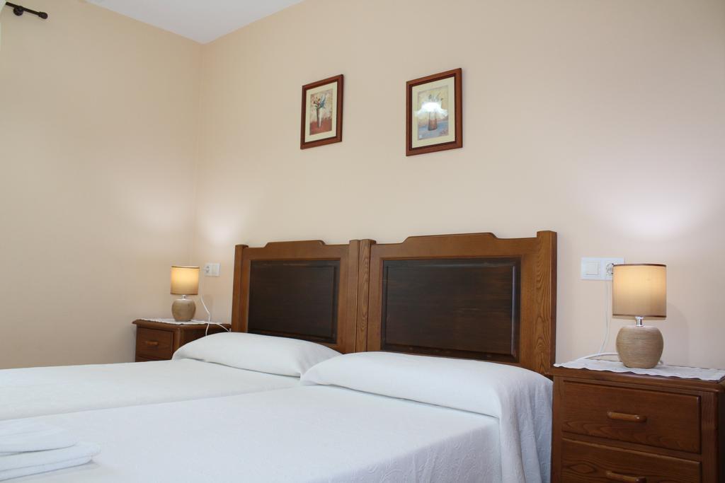Apartamentos Casa Cerolleiro Castropol Eksteriør billede