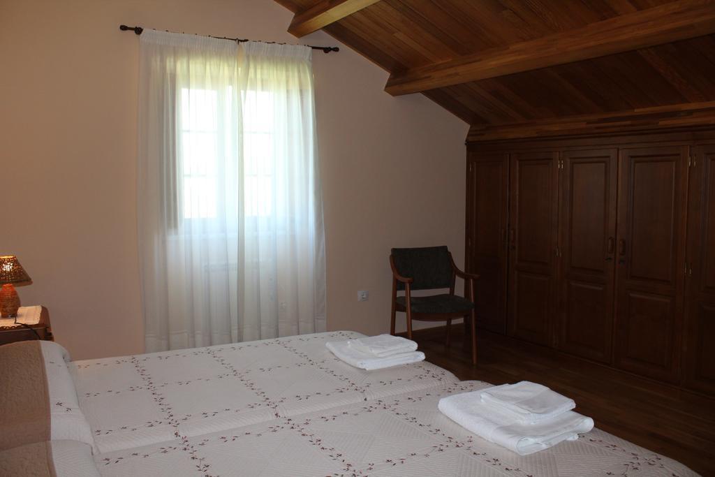 Apartamentos Casa Cerolleiro Castropol Eksteriør billede