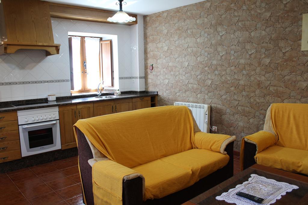 Apartamentos Casa Cerolleiro Castropol Eksteriør billede