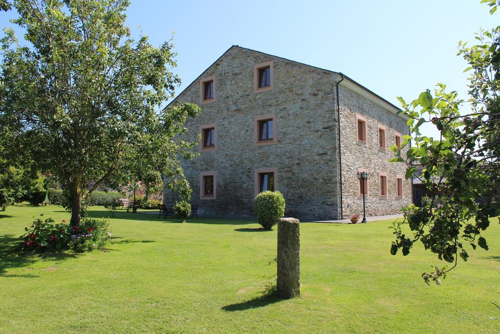 Apartamentos Casa Cerolleiro Castropol Eksteriør billede