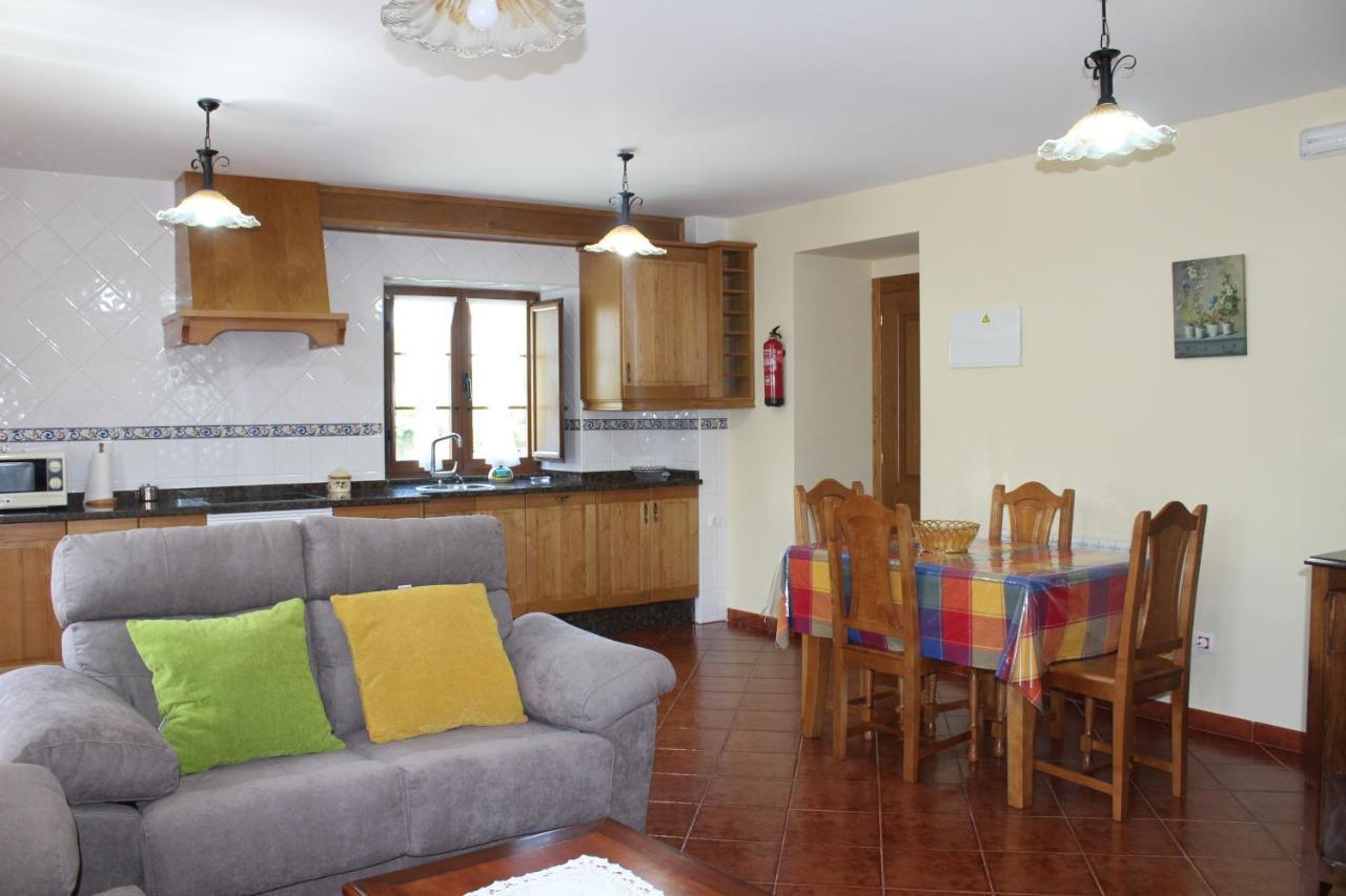 Apartamentos Casa Cerolleiro Castropol Eksteriør billede
